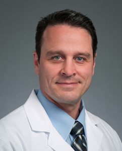 Portrait photo of Dr. Benjamin Starnes