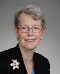 Portrait photo of Dr. Lorrie Langdale