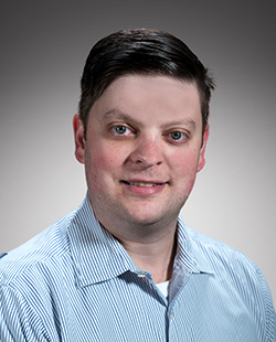 Portrait photo of Dr. Nick Cetrulo